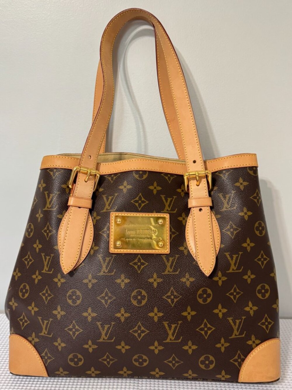 LOUIS VUITTON Authentic Monogram Hampstead MM